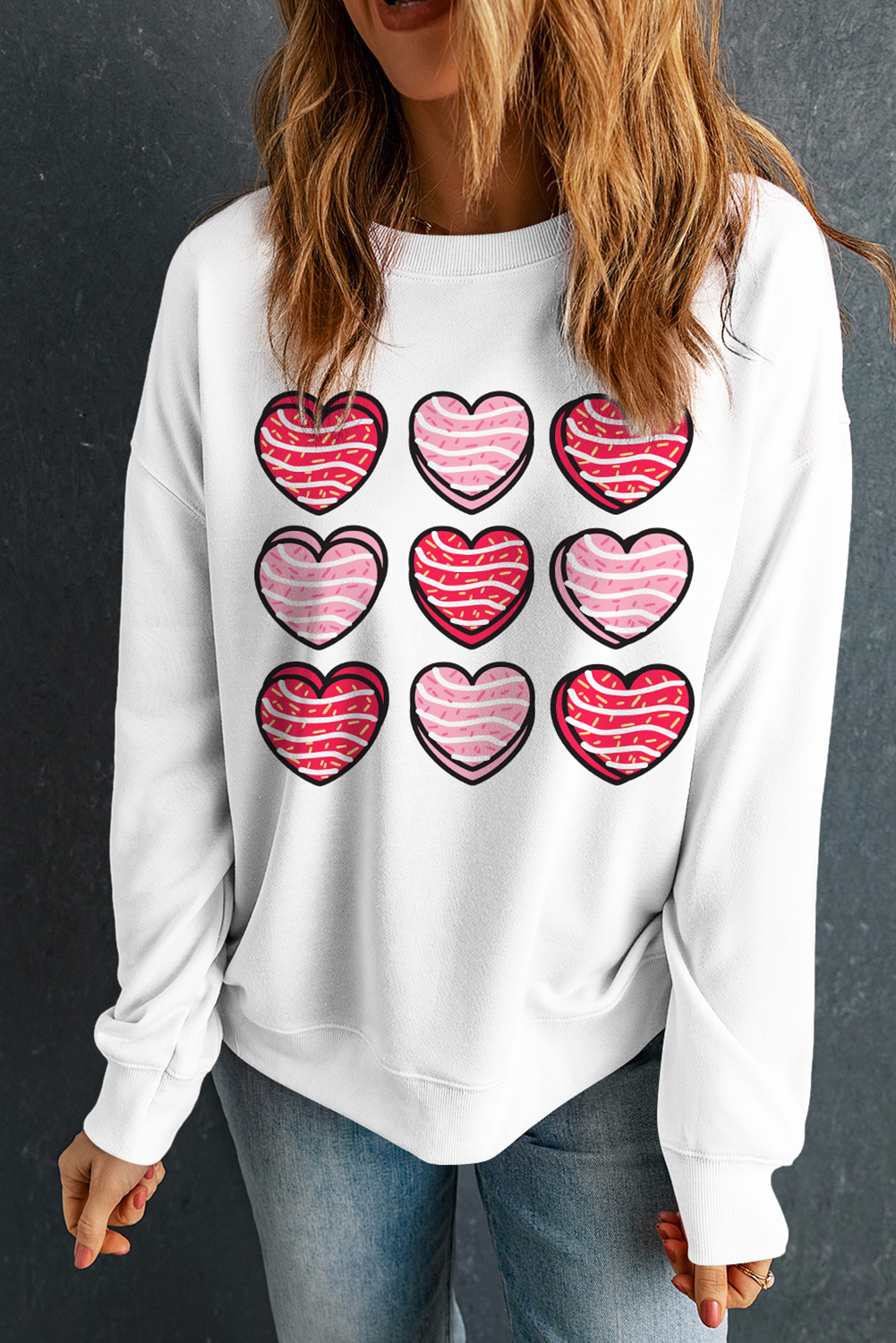 White Heart Graphic Crewneck Valentines Pullover Sweatshirt