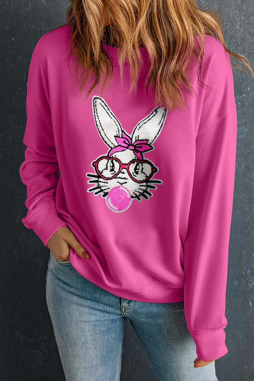 Sweat-shirt à épaules tombantes avec motif lapin à sequins et motif bonbon Bubble Gum