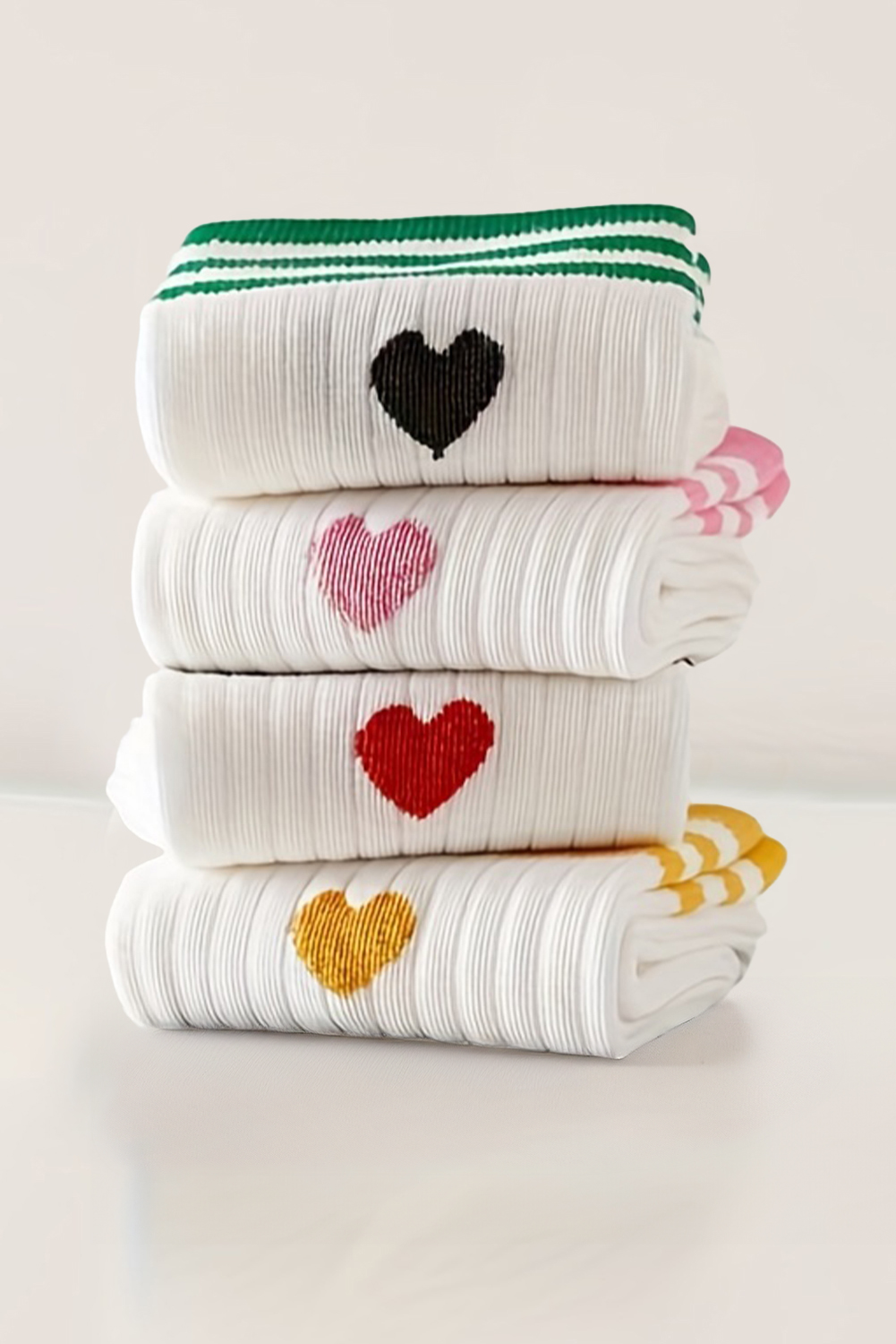 White Heart Striped Cotton Crew Socks 4pcs