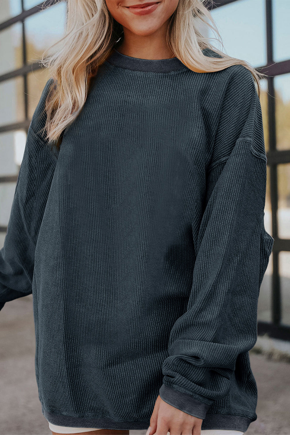 Black Solid Color Crinkle Rib Oversized Sweatshirt