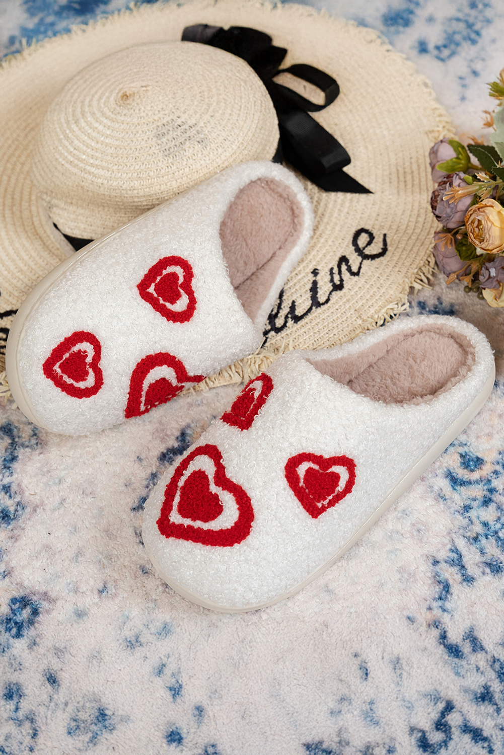 White Valentines Heart Pattern Plush Slippers