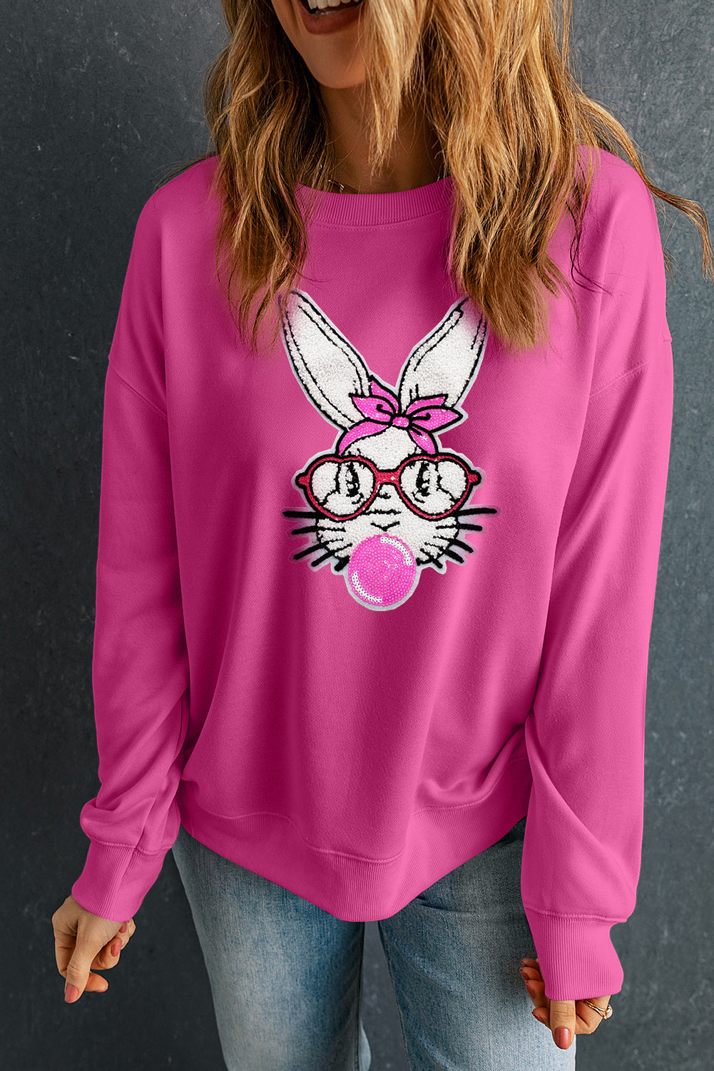 Sweat-shirt à épaules tombantes avec motif lapin à sequins et motif bonbon Bubble Gum