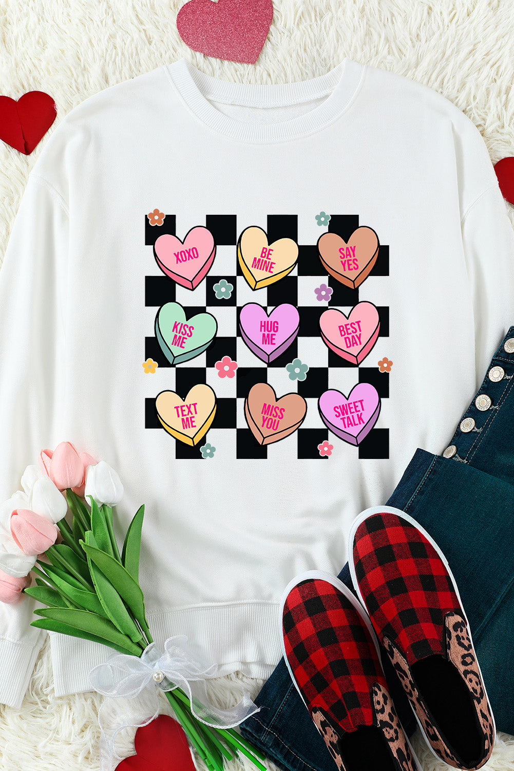 White Checkered Heart Flower Graphic Valentines Crewneck Sweatshirt